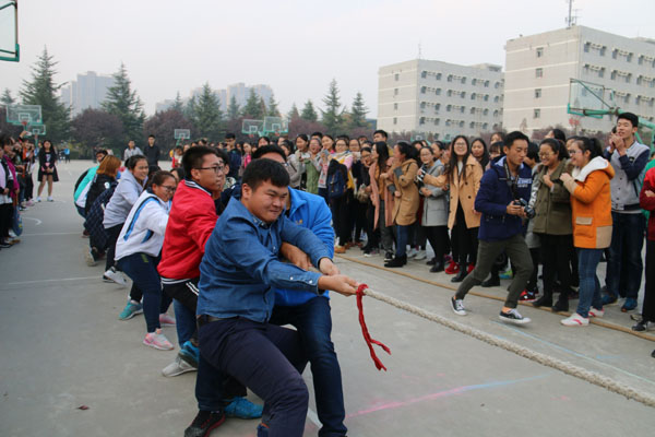 2.比赛现场.JPG